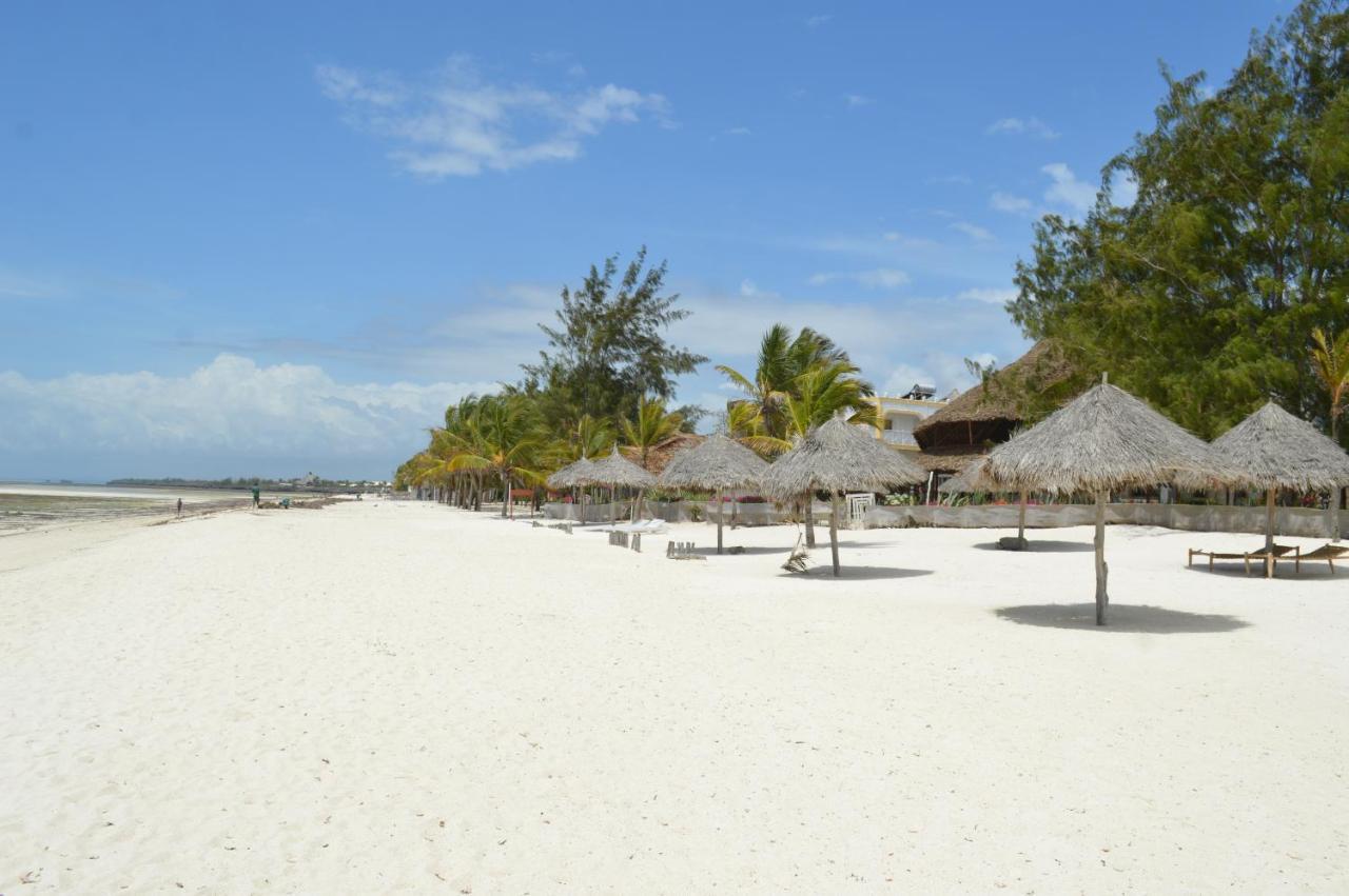 Pole Pole Beach House ワタム エクステリア 写真