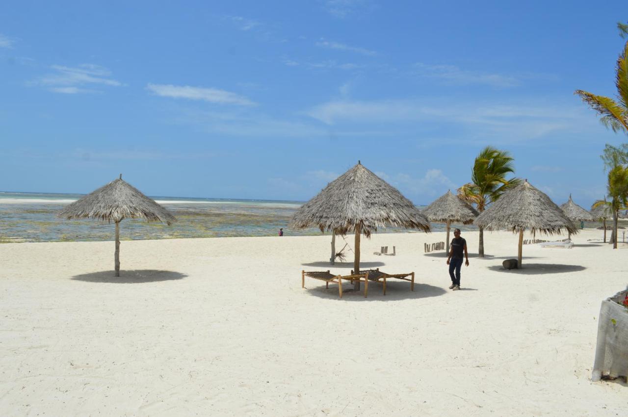 Pole Pole Beach House ワタム エクステリア 写真